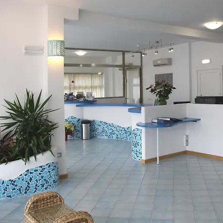 Locazione Turistica Buganvillea Apartment *